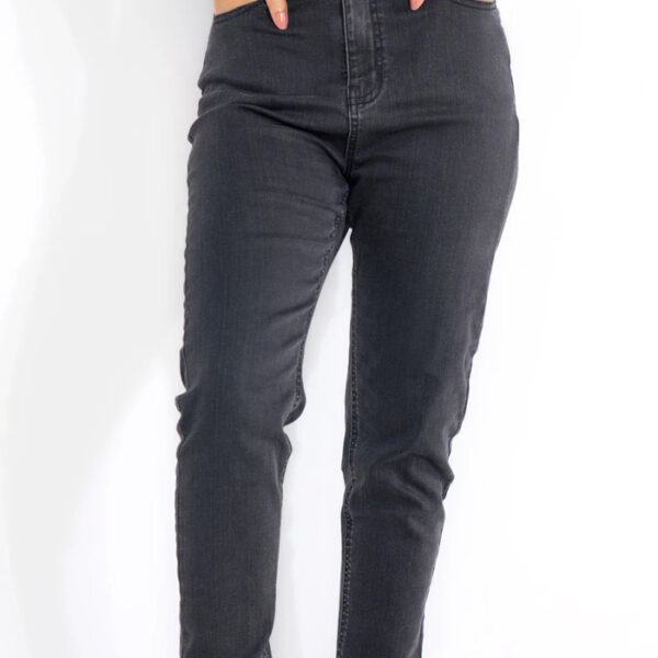 SLIMFIT DENIM JEANS