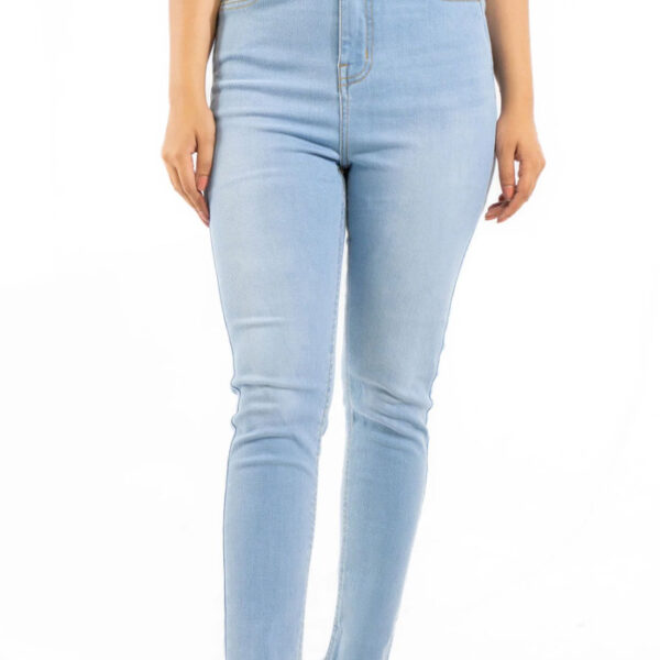 LIGHT BLUE SKINNY JEANS